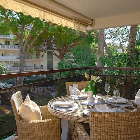 Vivre L Parking L Balcony L 15min To La Croisette Cannes