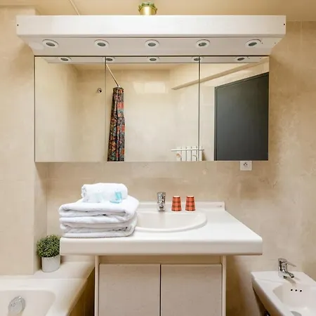 Apartament Vivre L Parking L Balcony L 15min To La Croisette *