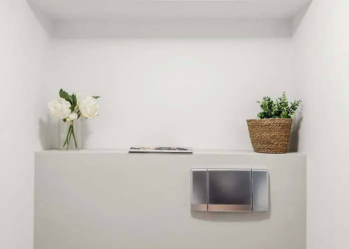 Vivre L Parking L Balcony L 15min To La Croisette 아파트 칸느