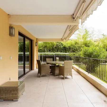 Vivre L Parking L Balcony L 15min To La Croisette Apartamento Cannes