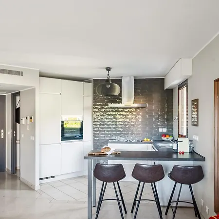 Vivre L Parking L Balcony L 15min To La Croisette Apartament Cannes
