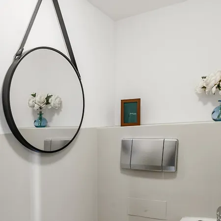 Apartament Vivre L Parking L Balcony L 15min To La Croisette *