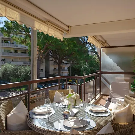 Vivre L Parking L Balcony L 15min To La Croisette Apartament Cannes