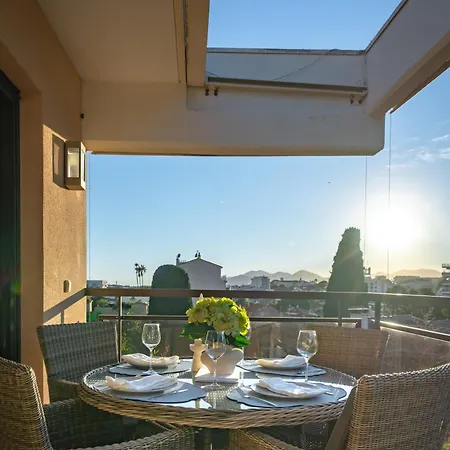 Apartament Vivre L Parking L Balcony L 15min To La Croisette *