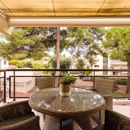 Vivre L Parking L Balcony L 15min To La Croisette Cannes